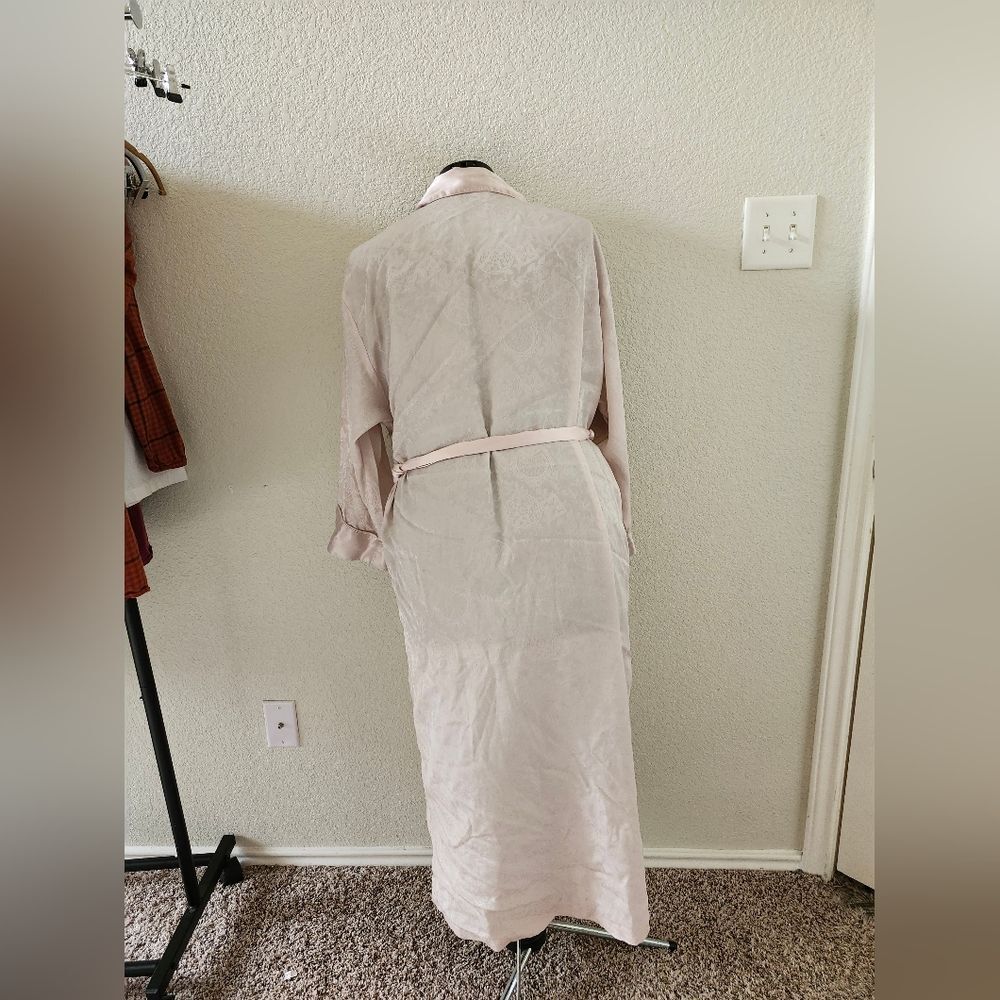Gold Label Victoria's Secret Vintage 90s Pastel Pink Satin Paisley Long Robe S - Picture 10 of 11